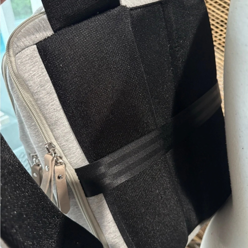 Petunia Pickle Bottom‎ Gray Diaper Backpack Baby Bag Hospital Bag
